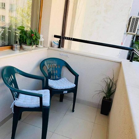 Апартаменты Relax Center Burgas & Free Parking Экстерьер фото